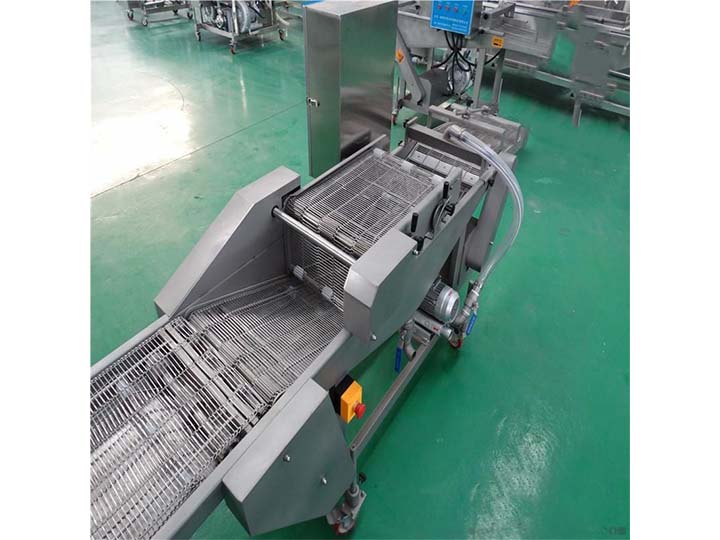 Automatic tempura coating machine